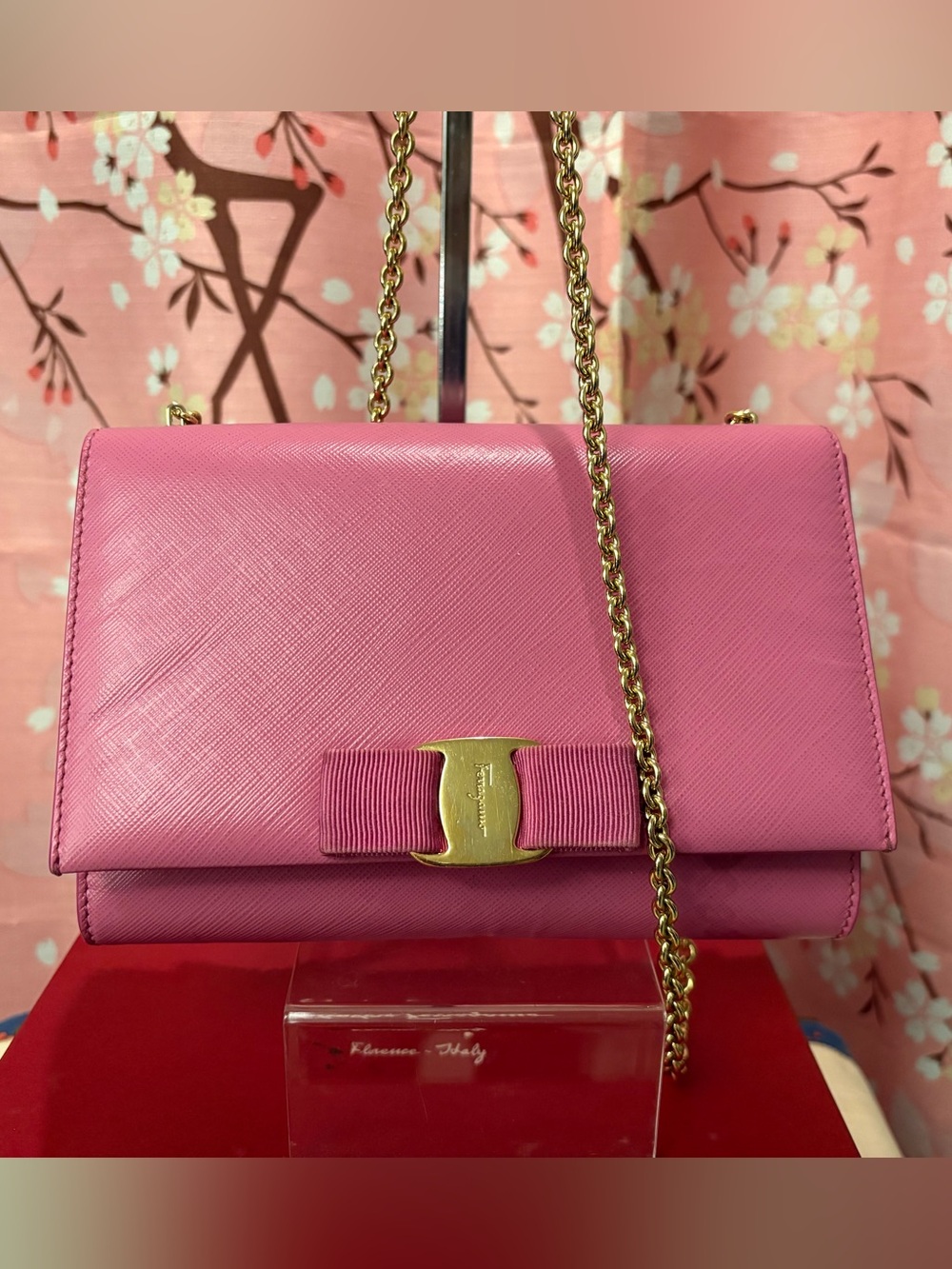 Salvatore Ferragamo Vara Bow Chain Flap Mini Crossbody Shoulder Bag Pink